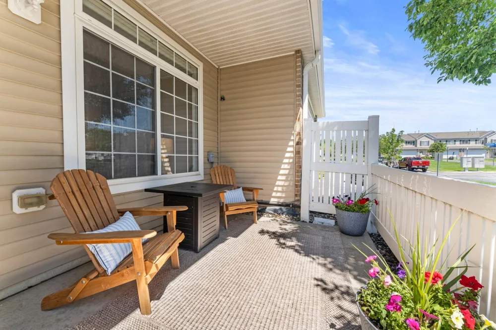 5825 Sandcherry Place NW Rochester, MN 55901