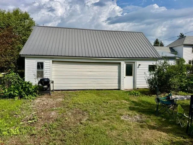 115 Cedar Street Mabel, MN 55954