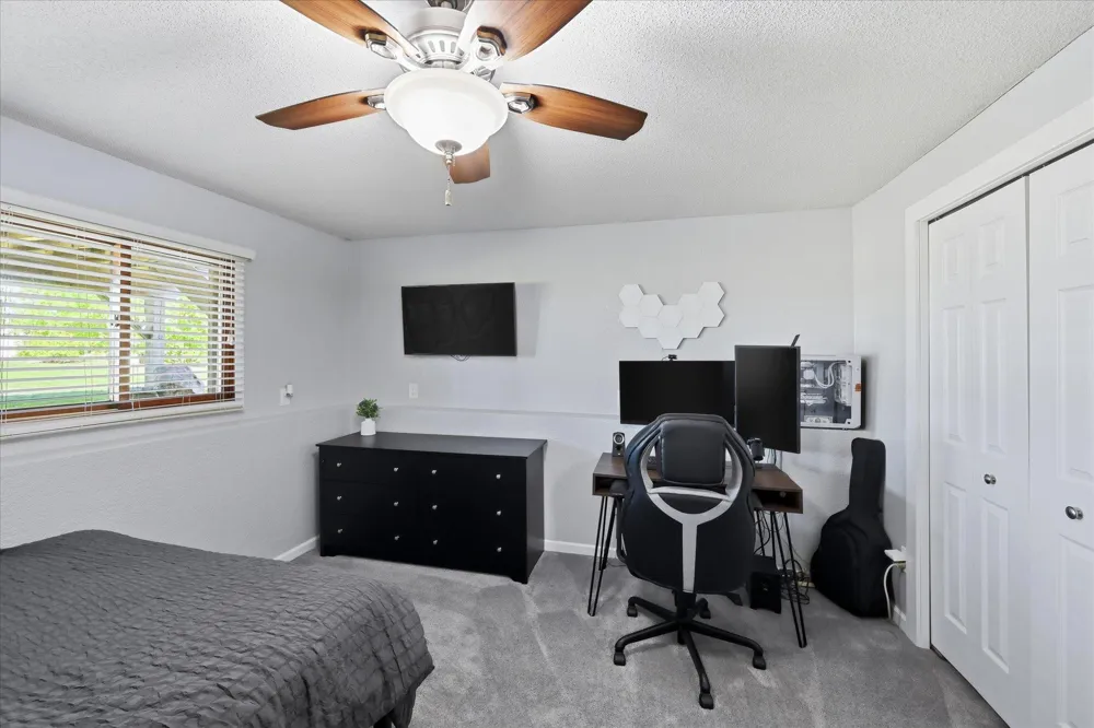 6747 Quantico Lane Maple Grove, MN 55311