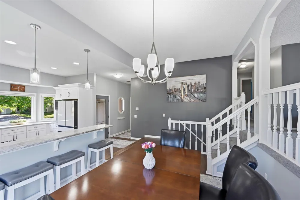 6747 Quantico Lane Maple Grove, MN 55311