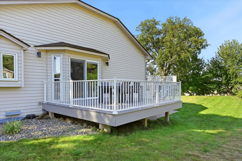 6747 Quantico Lane Maple Grove, MN 55311