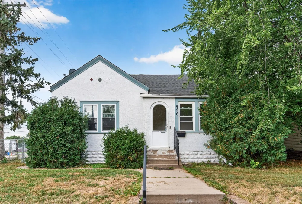 456 3rd Avenue S South Saint Paul, MN 55075