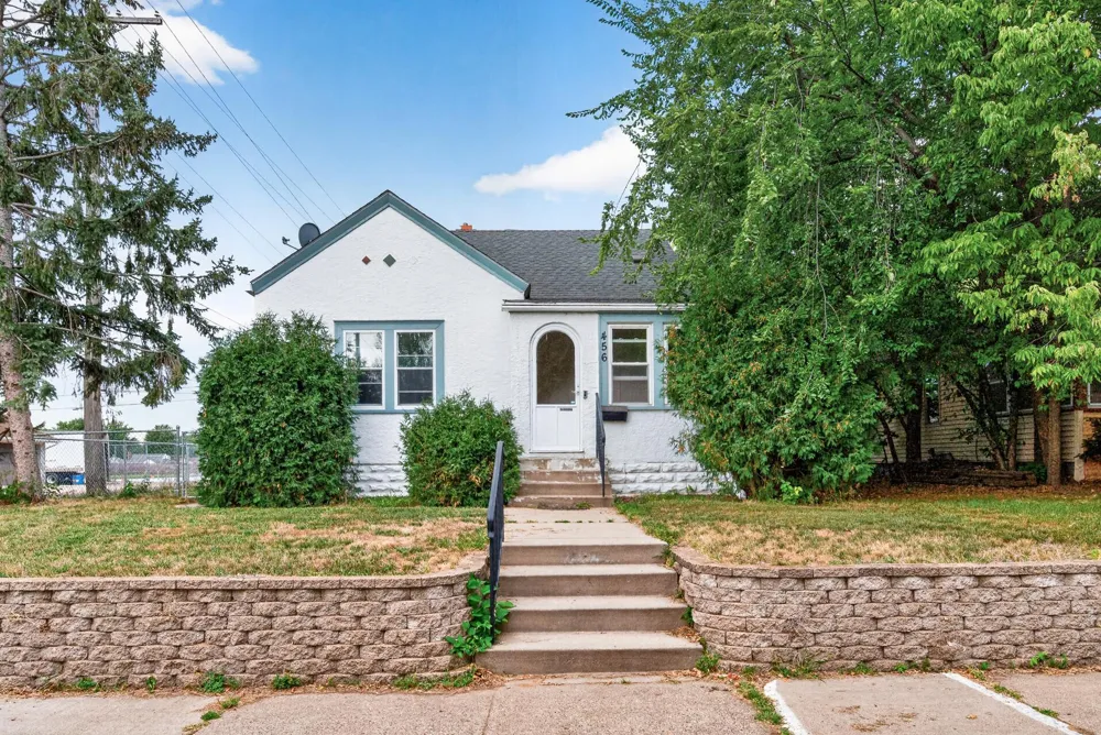 456 3rd Avenue S South Saint Paul, MN 55075