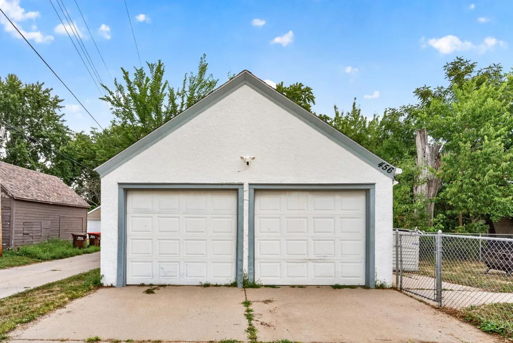 456 3rd Avenue S South Saint Paul, MN 55075