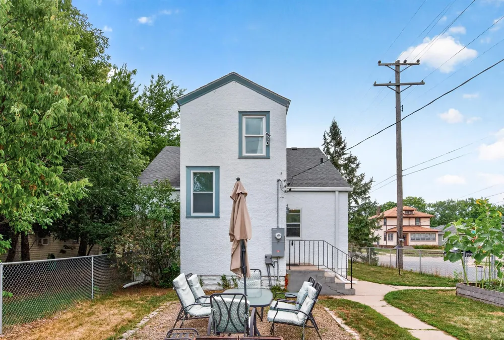 456 3rd Avenue S South Saint Paul, MN 55075