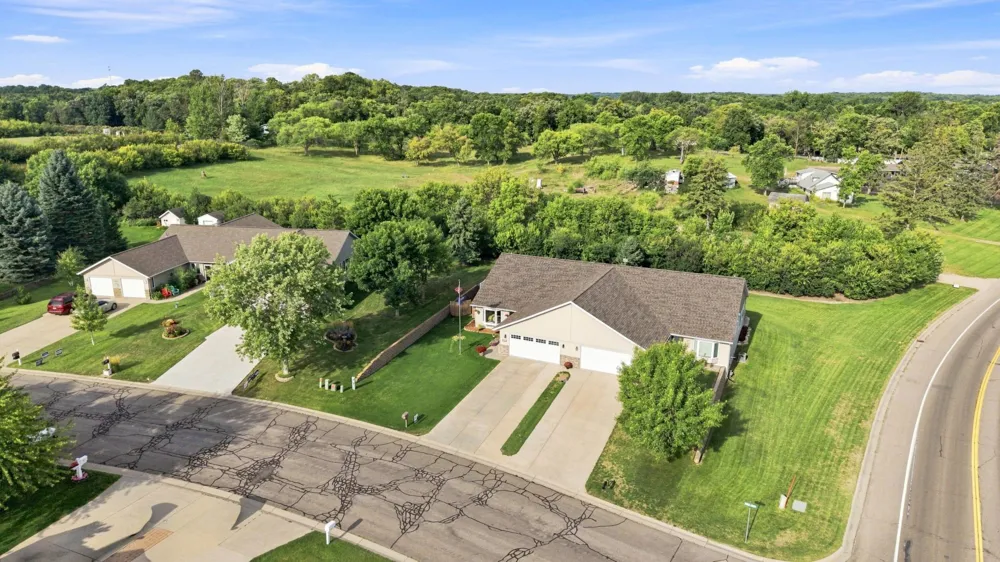1815 Bridgeview Boulevard Detroit Lakes, MN 56501