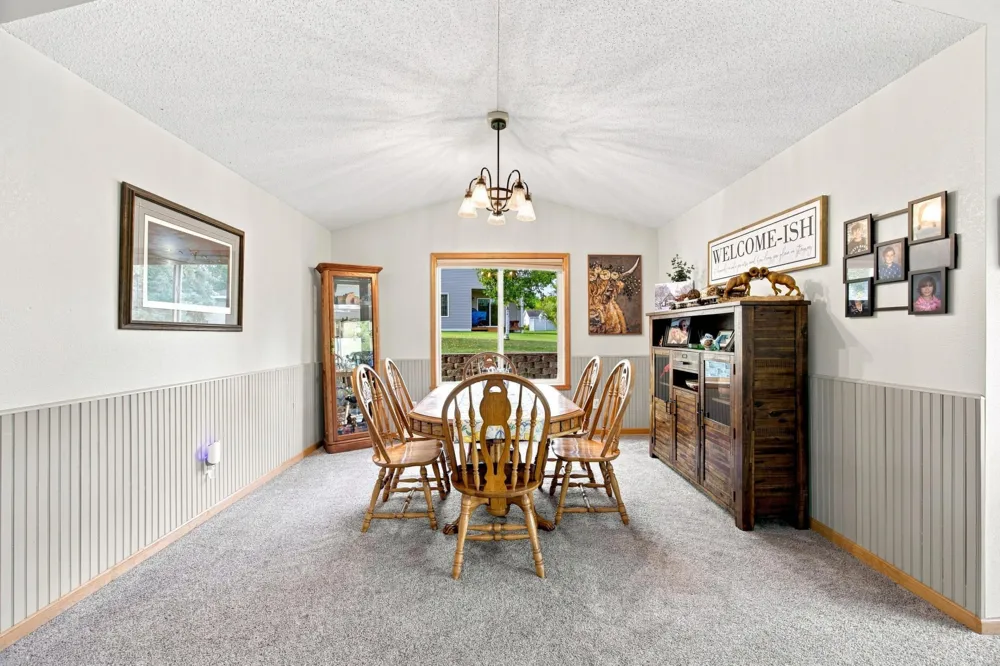 1815 Bridgeview Boulevard Detroit Lakes, MN 56501