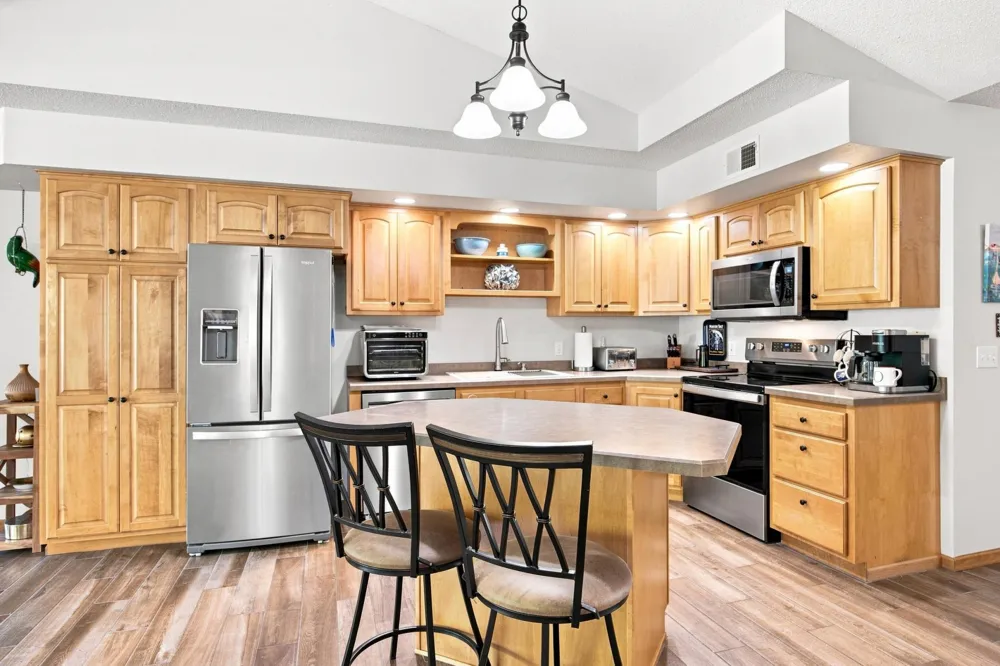 1815 Bridgeview Boulevard Detroit Lakes, MN 56501