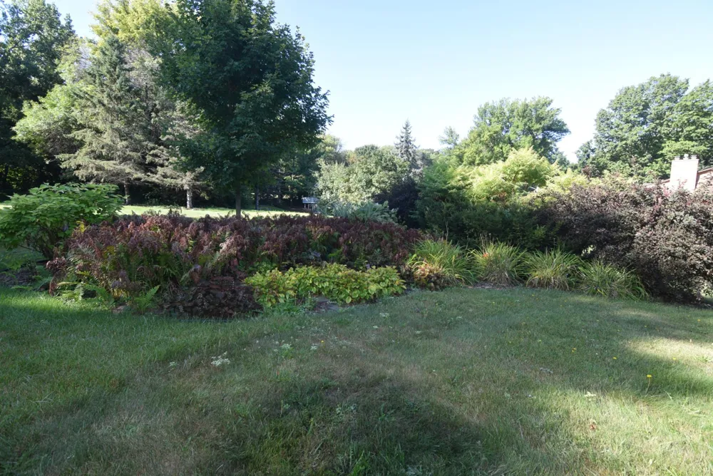 91 S Shannon Drive Shakopee, MN 55379