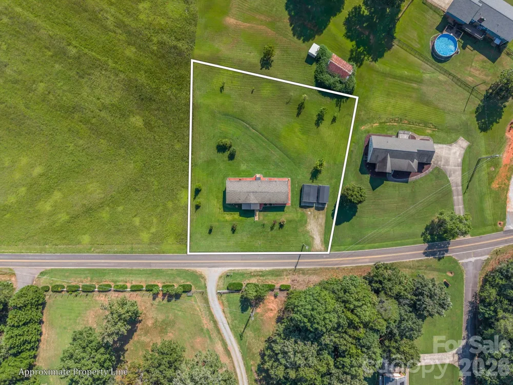 168 Gun Club Road Bostic, NC 28018