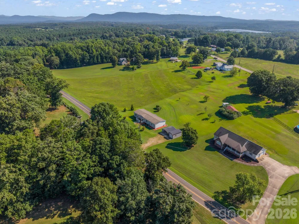 168 Gun Club Road Bostic, NC 28018