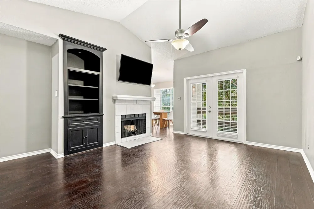 8550 Fair Oaks Crossing #306 Dallas, TX 75243