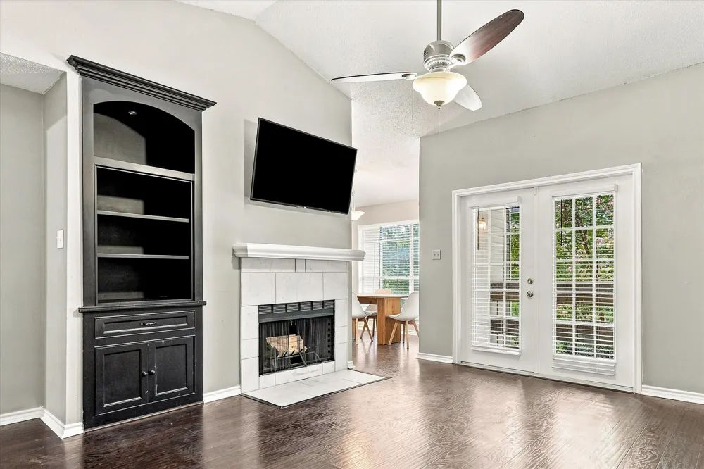 8550 Fair Oaks Crossing #306 Dallas, TX 75243