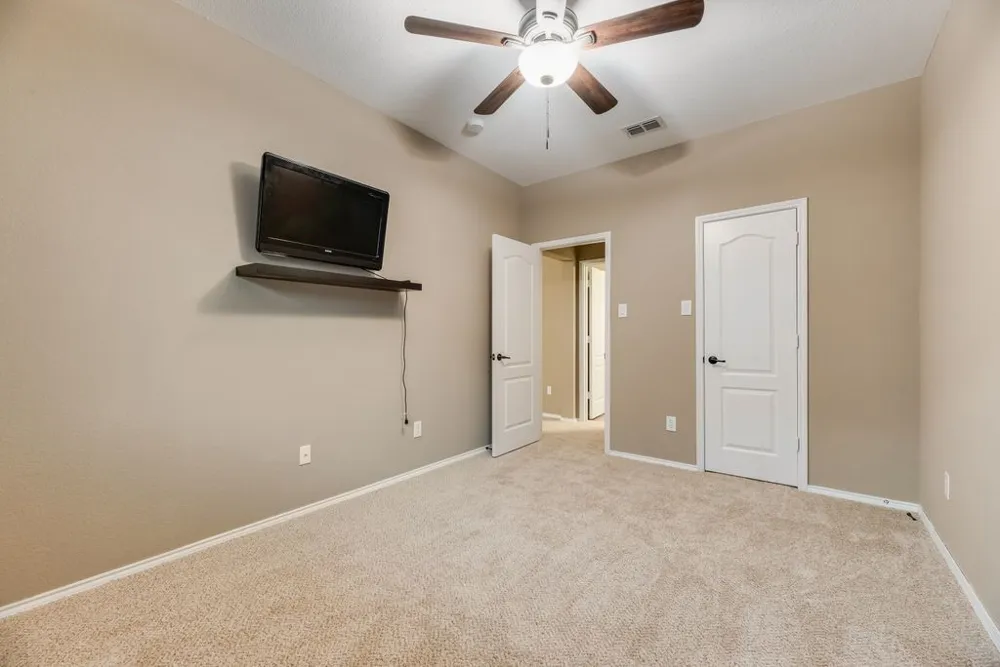 1202 Chestnut Hill Drive Wylie, TX 75098