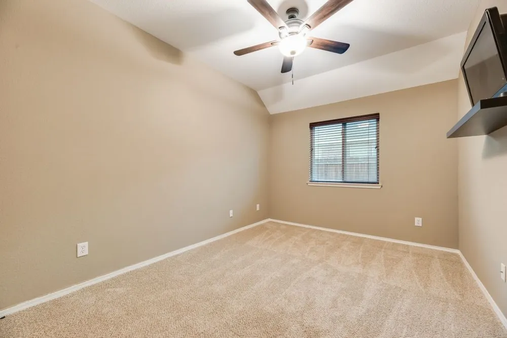 1202 Chestnut Hill Drive Wylie, TX 75098