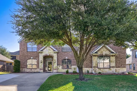 1012 Surrey Drive
