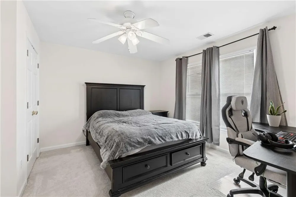 5486 Hedge Brooke Pointe Cove NW Acworth, GA 30101