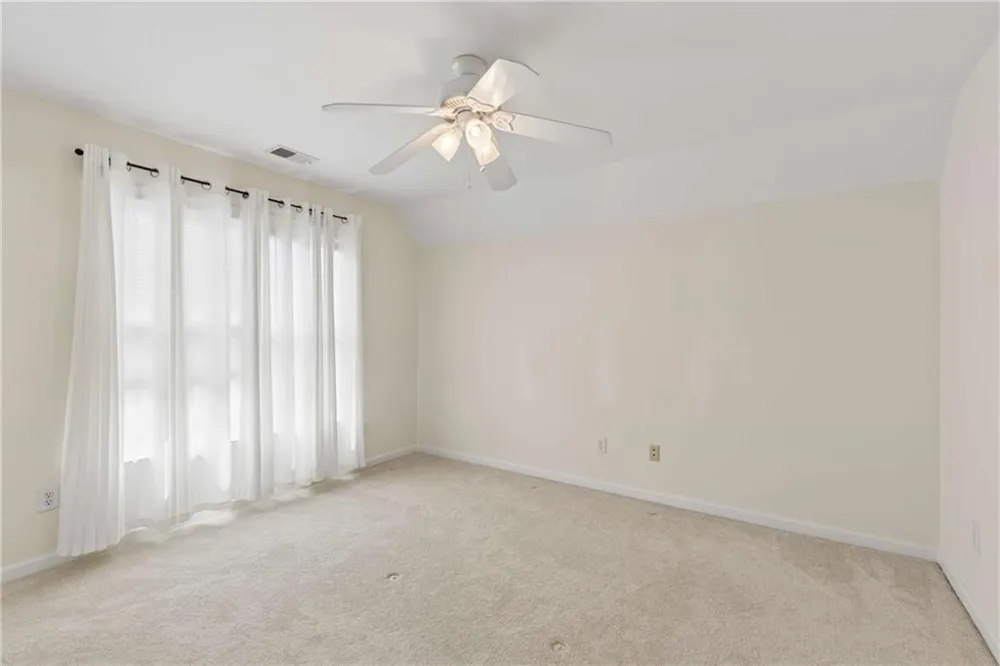 5486 Hedge Brooke Pointe Cove NW Acworth, GA 30101
