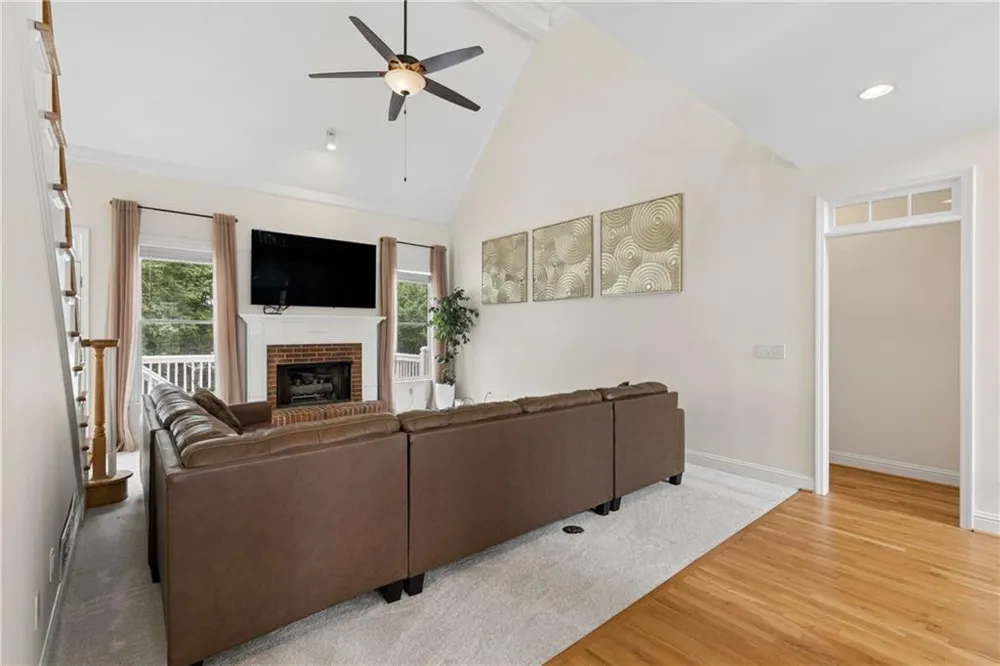 5486 Hedge Brooke Pointe Cove NW Acworth, GA 30101