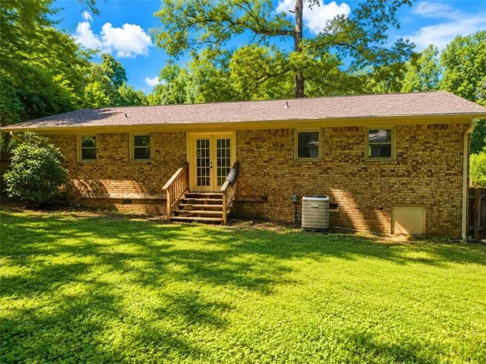 3766 Renee Circle Gainesville, GA 30507