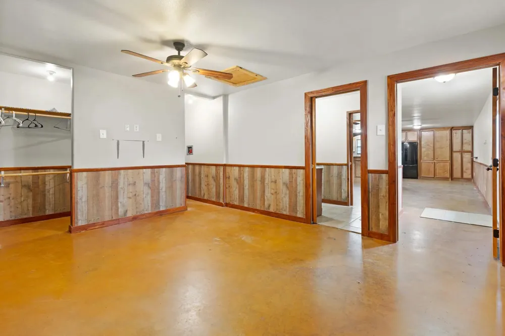 22360 Highway 321 Cleveland, TX 77327