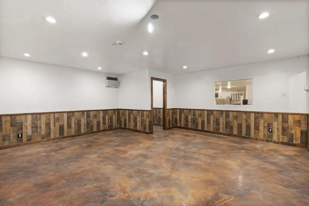 22360 Highway 321 Cleveland, TX 77327