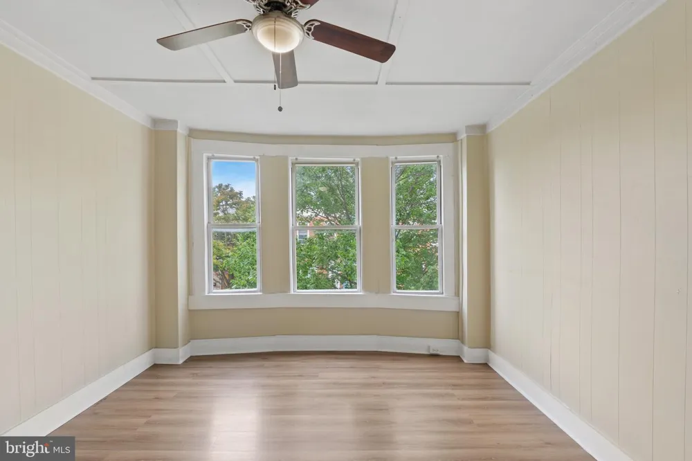 123 EAST AVENUE Baltimore, MD 21224