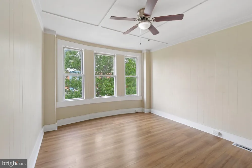 123 EAST AVENUE Baltimore, MD 21224