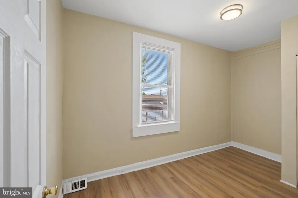 123 EAST AVENUE Baltimore, MD 21224