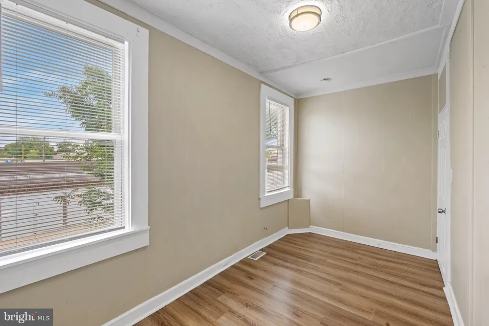 123 EAST AVENUE Baltimore, MD 21224