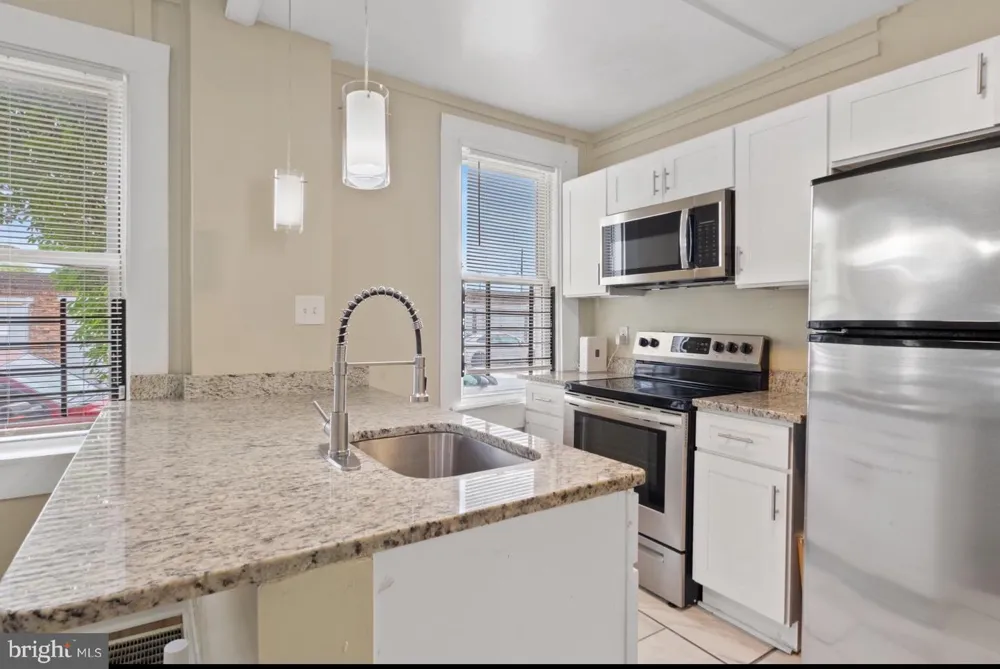 123 EAST AVENUE Baltimore, MD 21224