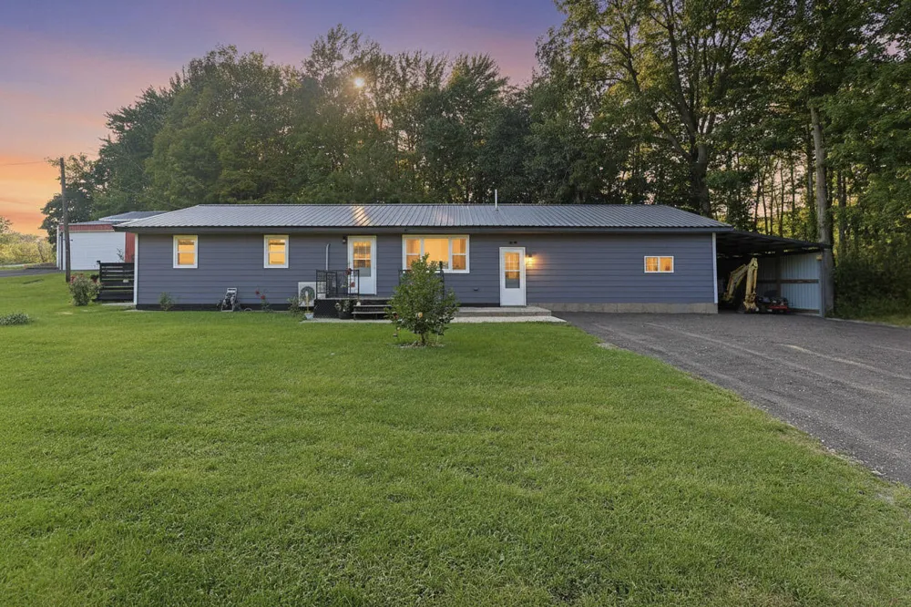 14910 Boyle Lake Road Buchanan, MI 49107