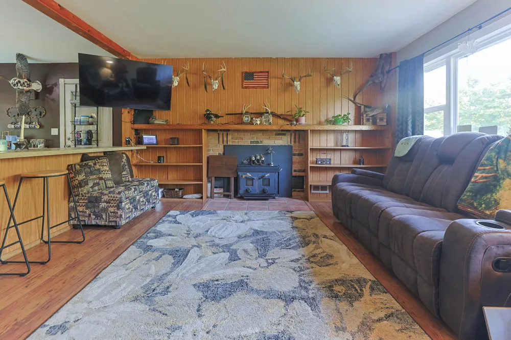 14910 Boyle Lake Road Buchanan, MI 49107