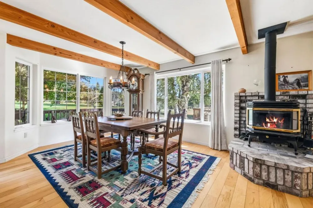 19550 Chaffee Circle Groveland, CA 95321