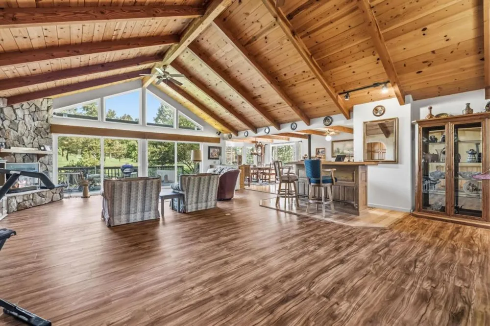 19550 Chaffee Circle Groveland, CA 95321