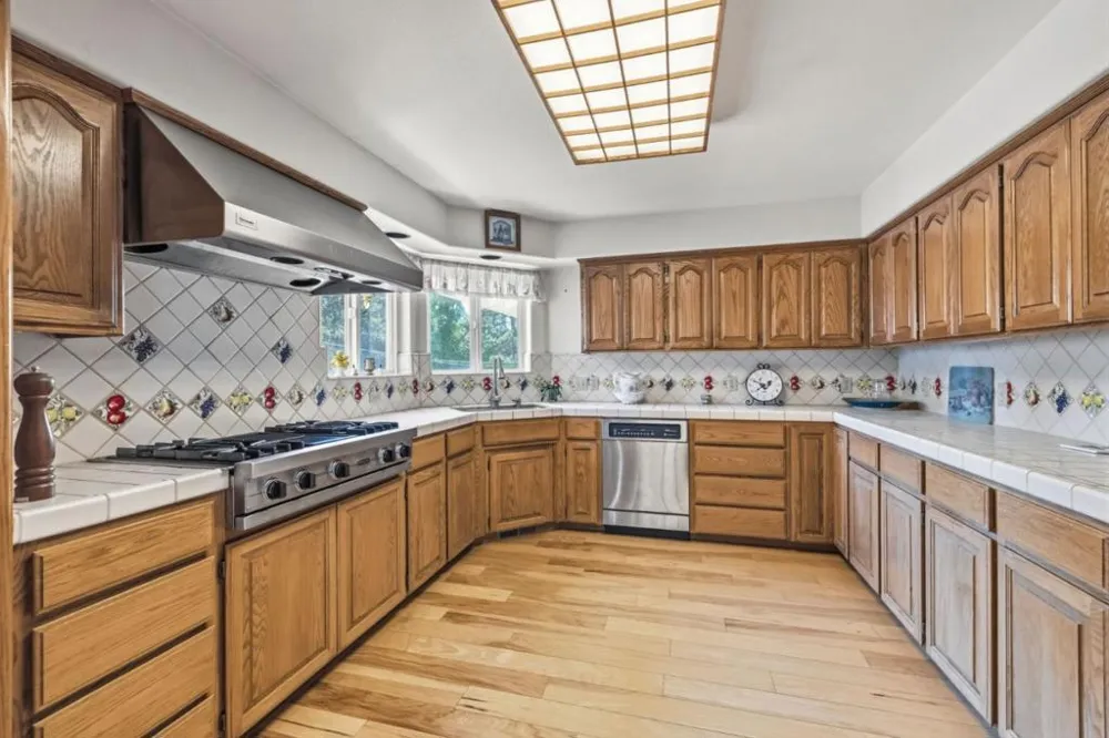 19550 Chaffee Circle Groveland, CA 95321