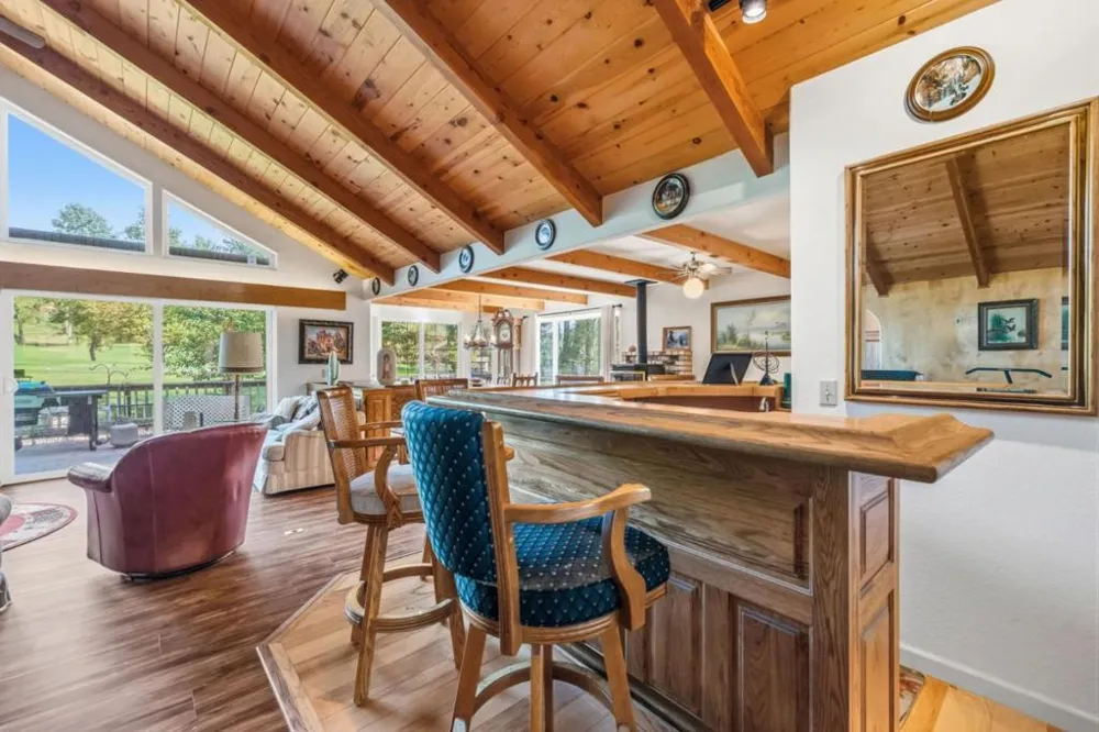 19550 Chaffee Circle Groveland, CA 95321