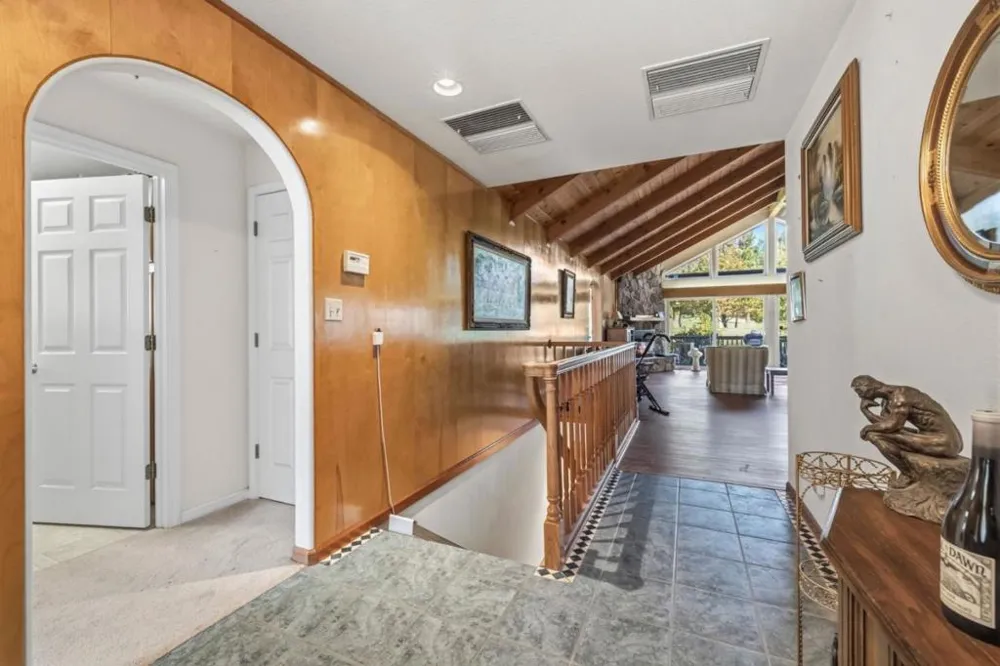 19550 Chaffee Circle Groveland, CA 95321