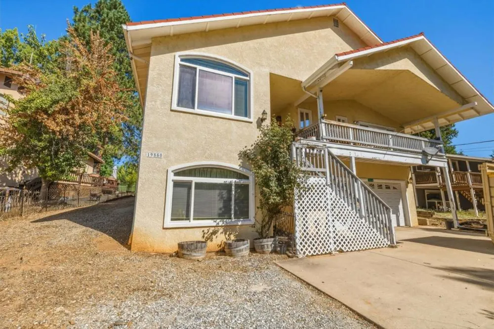 19550 Chaffee Circle Groveland, CA 95321