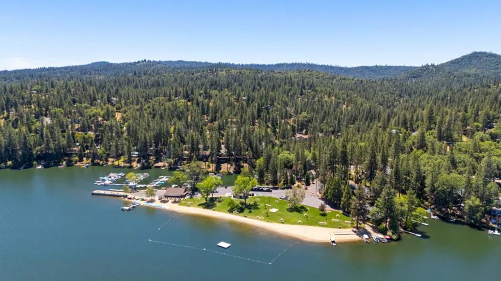 19550 Chaffee Circle Groveland, CA 95321