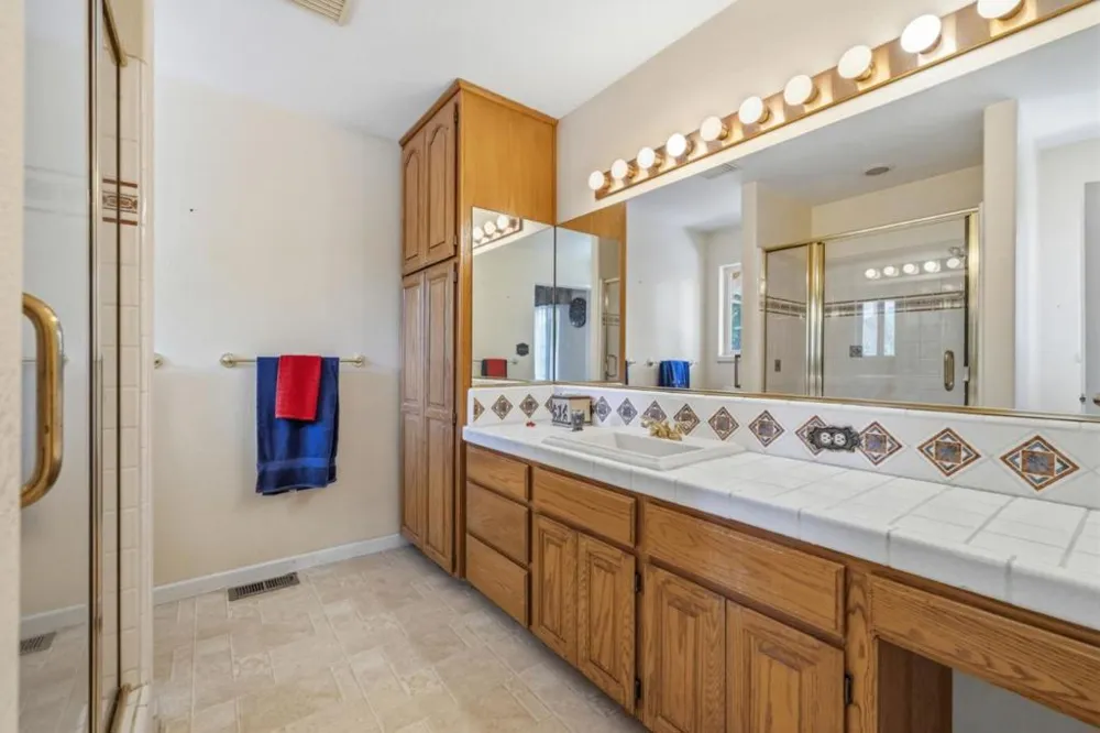 19550 Chaffee Circle Groveland, CA 95321