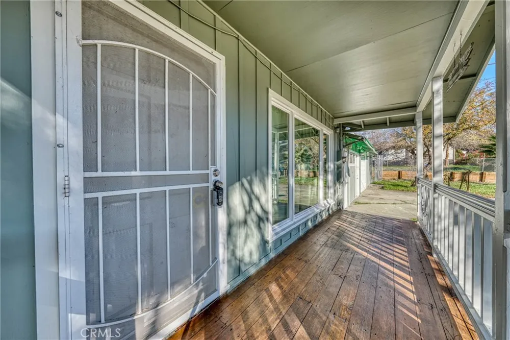 3995 Mullen Avenue Clearlake, CA 95422