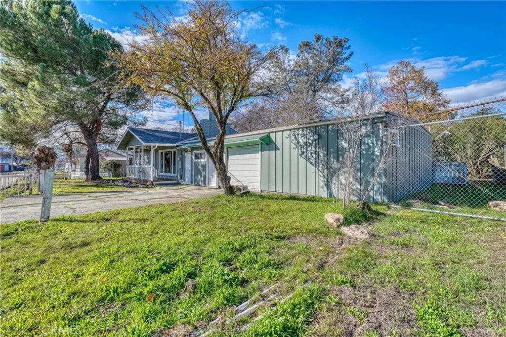 3995 Mullen Avenue Clearlake, CA 95422