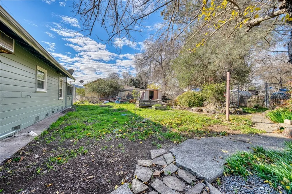 3995 Mullen Avenue Clearlake, CA 95422