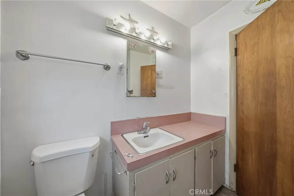 3995 Mullen Avenue Clearlake, CA 95422