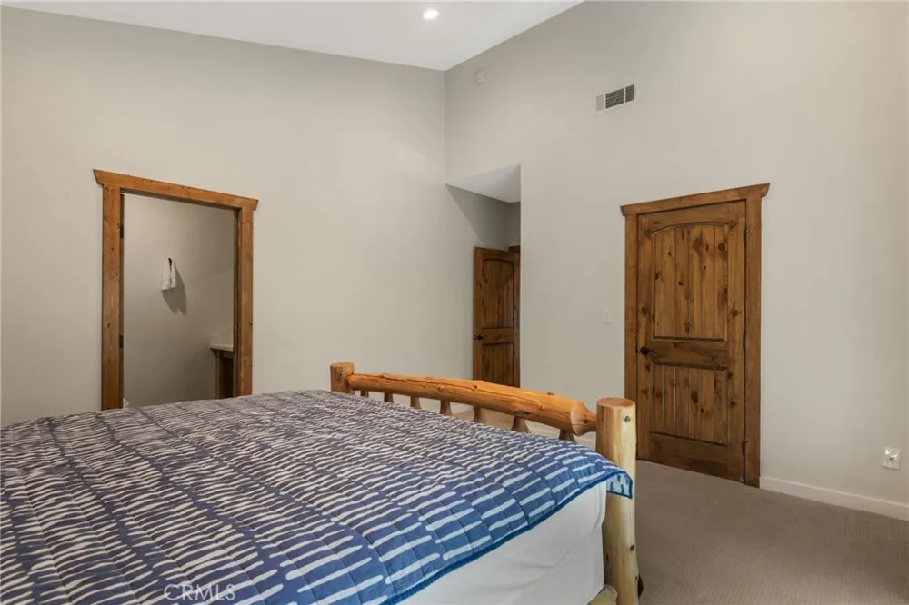 855 Conklin Road Big Bear Lake, CA 92315
