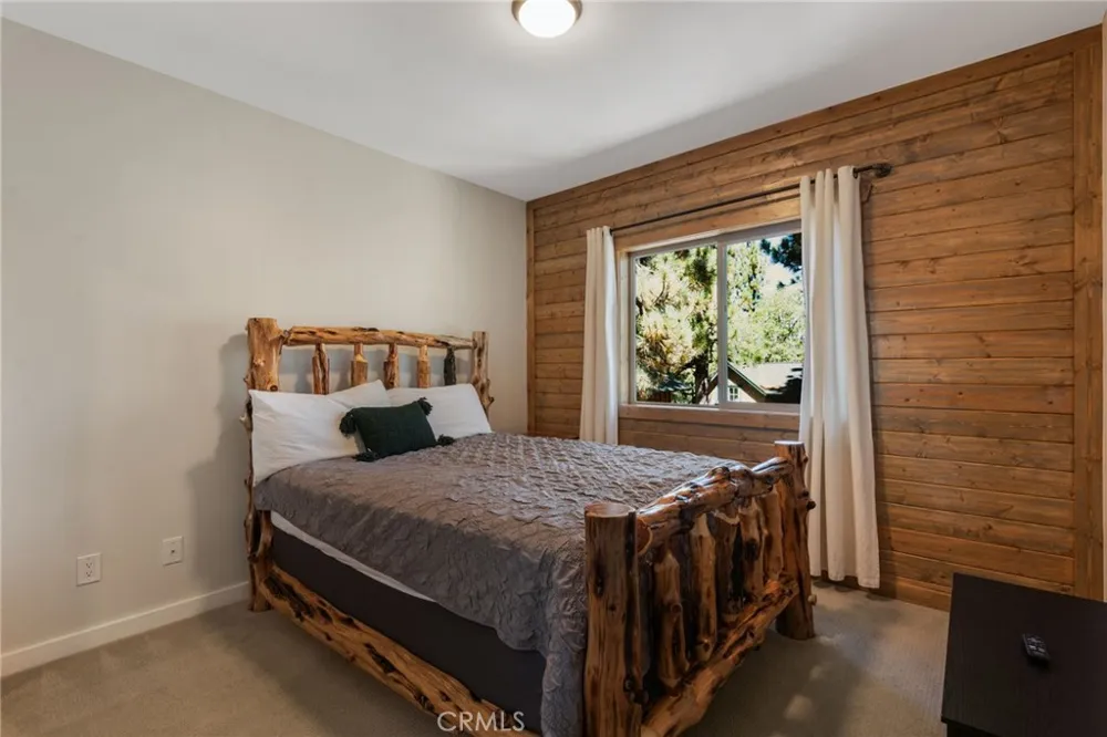 855 Conklin Road Big Bear Lake, CA 92315