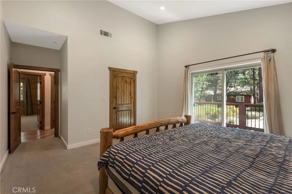 855 Conklin Road Big Bear Lake, CA 92315