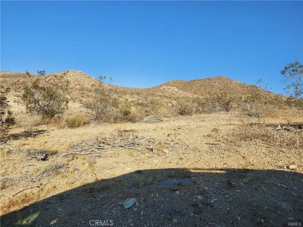 Apple Valley Parcel #0472-051-16 Road Apple Valley, CA 92307