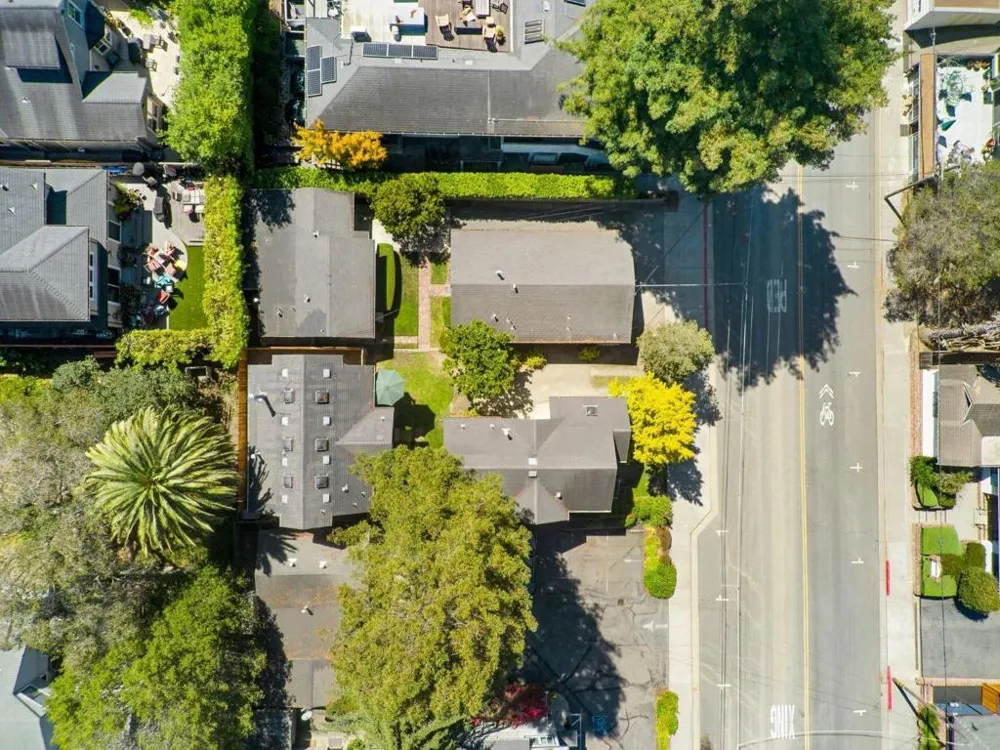 518 Capitola Avenue Capitola, CA 95010
